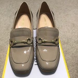 Liz Claiborne 7.5 Tan Shoes